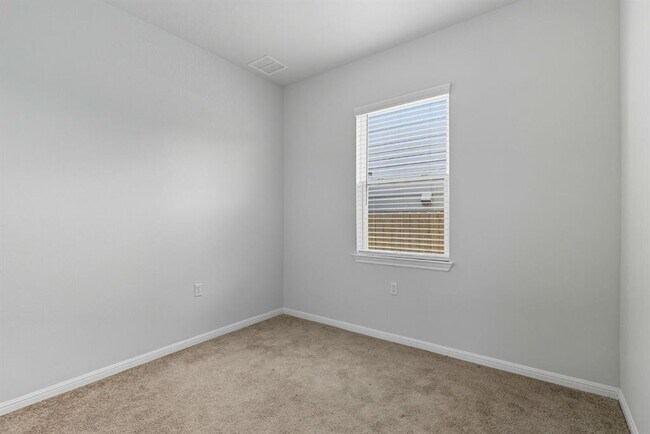 Building Photo - 17200 Adoro Dr