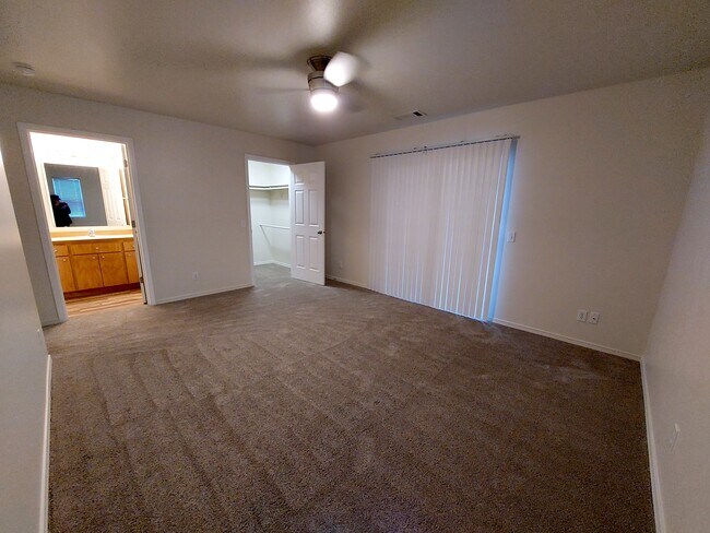 Primary Bedroom - 1923 NE Derek Dr