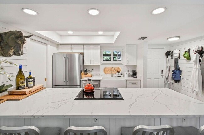 Building Photo - 13334 Polo Club Rd