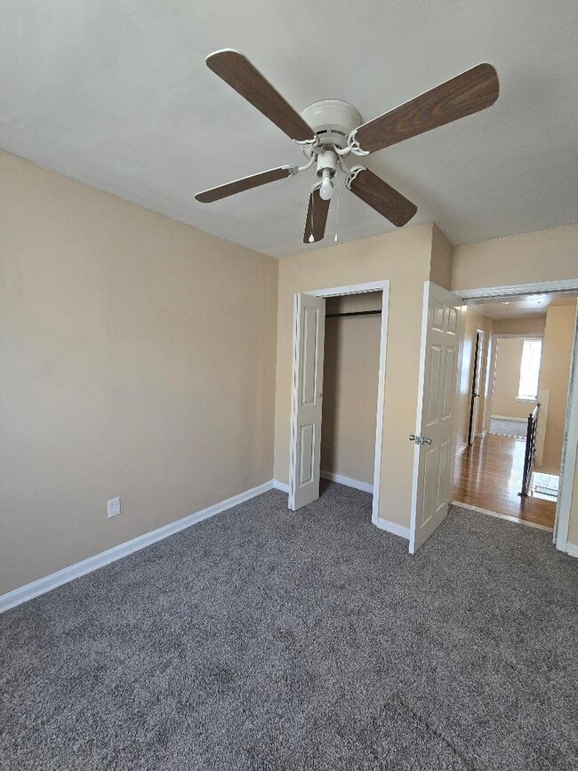 Building Photo - 3310 N Orkney St