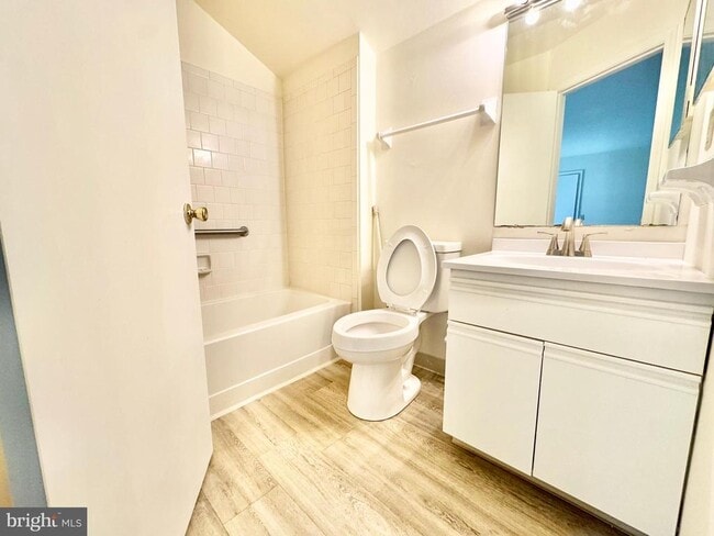 Building Photo - 1406 Woodmill Dr