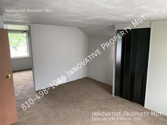 Building Photo - 1405 Lincoln Dr