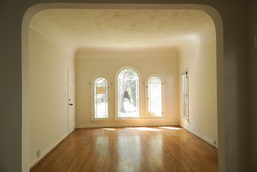 Building Photo - 1210 S Citrus Ave