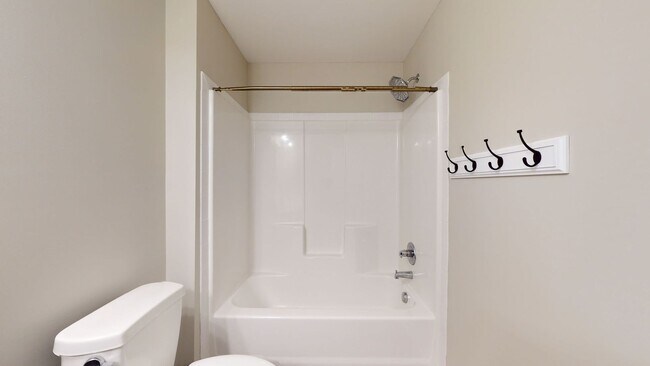 Building Photo - 215 Purple Martin Dr