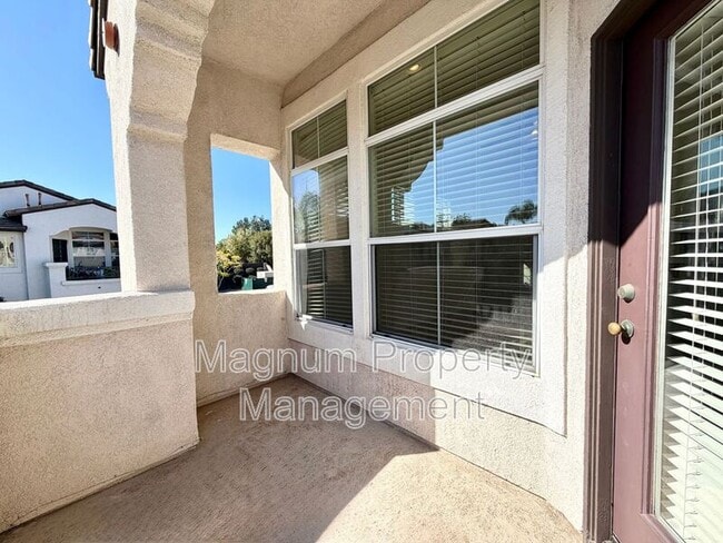 Building Photo - 39315 Flamingo Bay