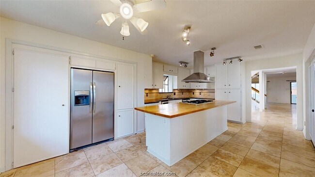 Building Photo - 3004 Gleneagles Ct
