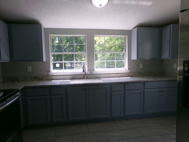 Building Photo - 8211 5th Ave N