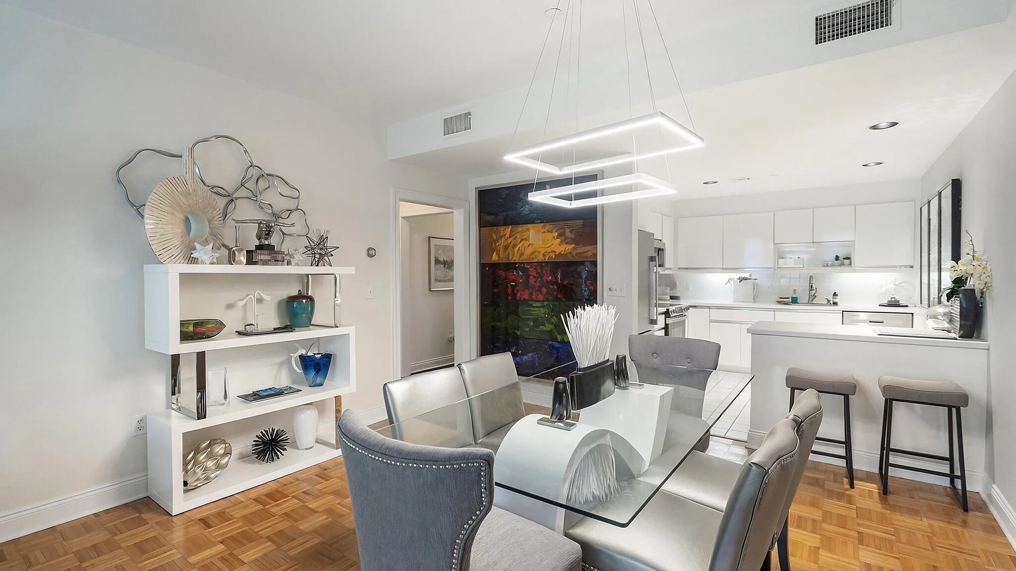 Building Photo - 1311 S Beverly Glen Blvd