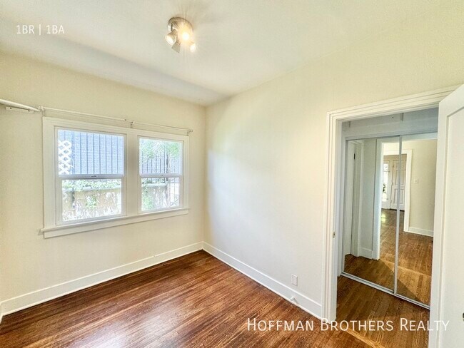 Building Photo - 808 Lucile Ave