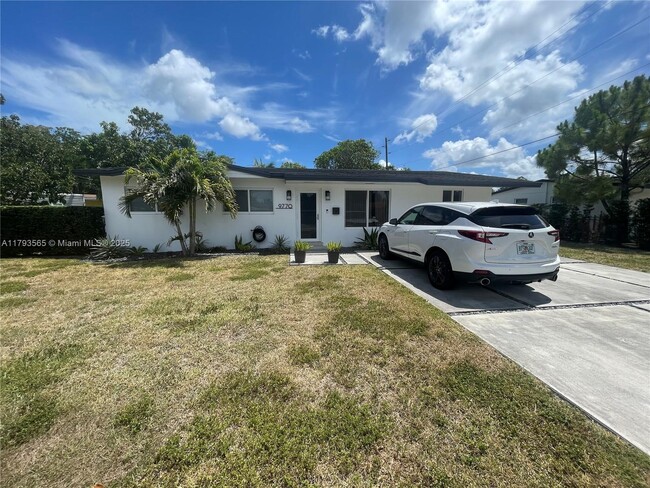 Building Photo - 9770 SW 85th Terrace