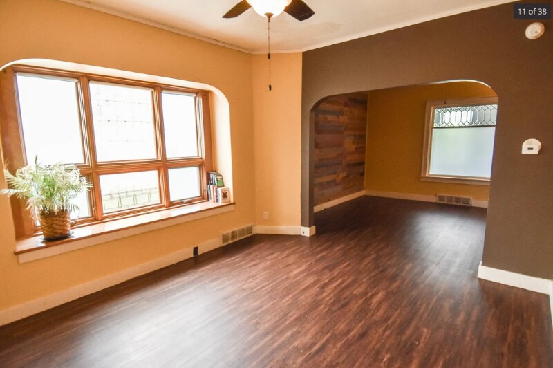 Building Photo - 716 Knight Ave N