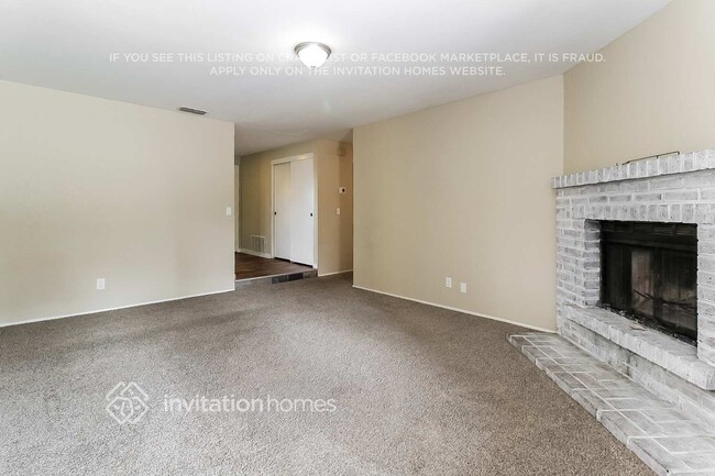 Building Photo - 4360 Armadale Way