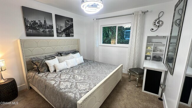 Building Photo - 1572 Dover Ave