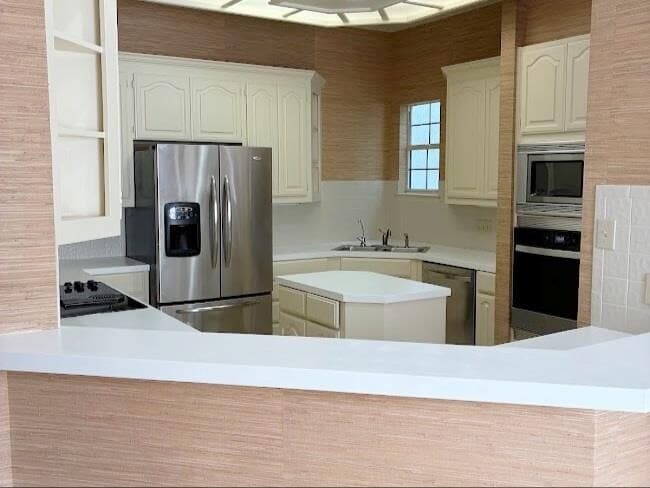 Building Photo - 10215 River Plantation Dr