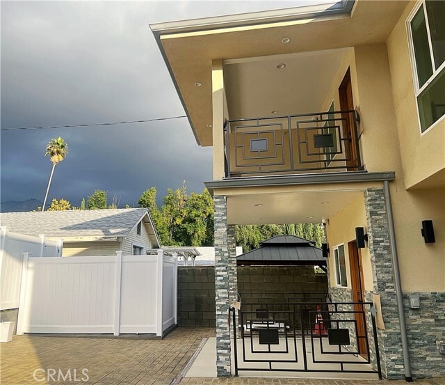 Building Photo - 1514 E Woodbury Rd