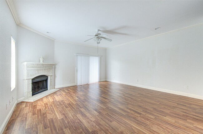 Building Photo - 2023 Gentryside Dr