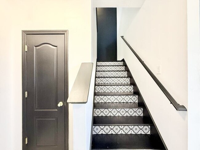 Building Photo - 4978 White Sanderling Ct