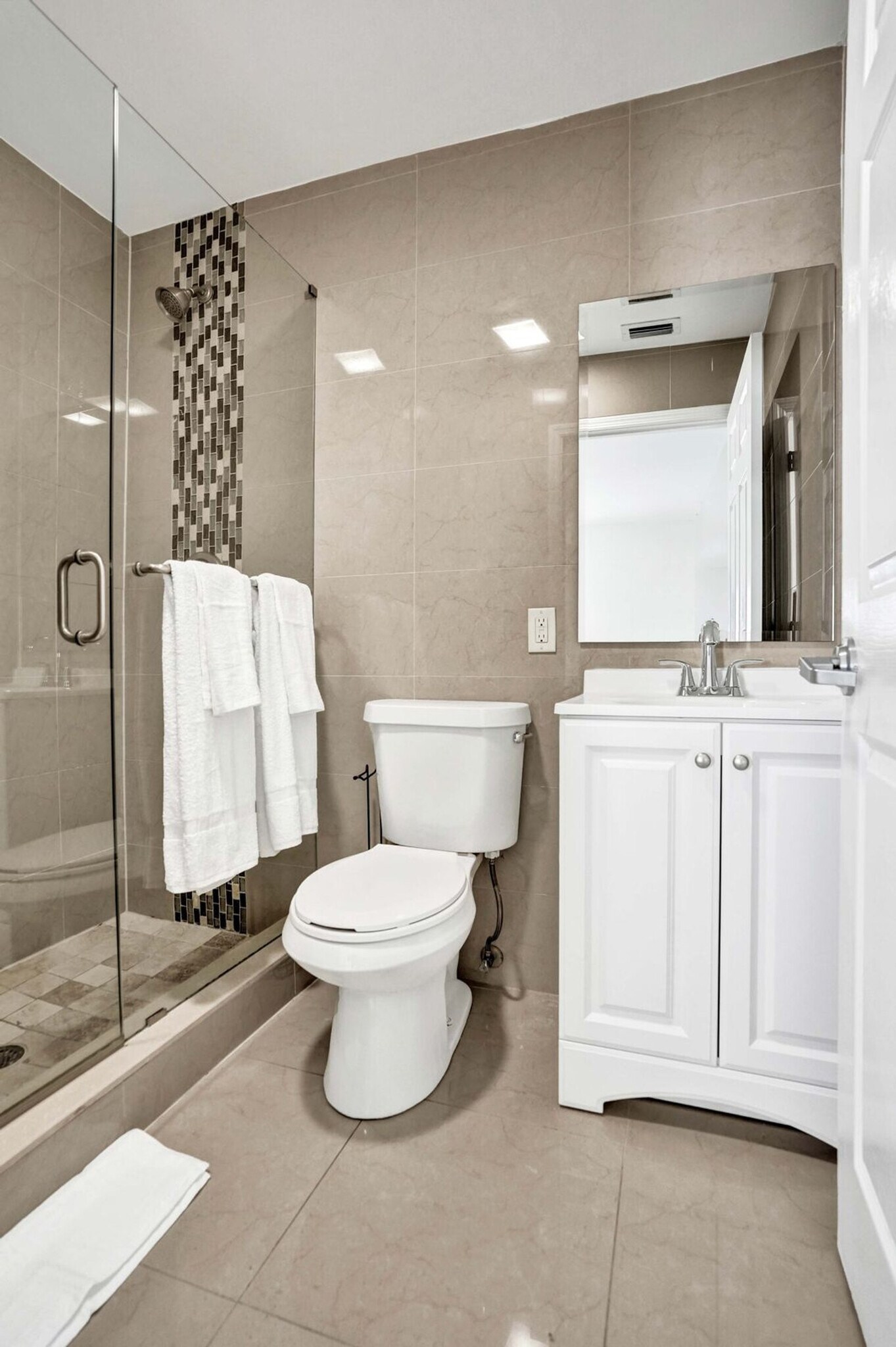 Building Photo - 905 N Federal Hwy