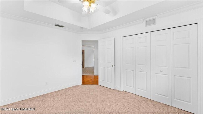 Building Photo - 9140 S Tropical Trail