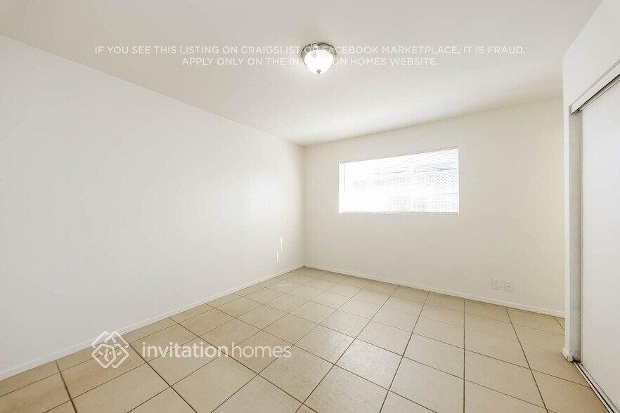 Building Photo - 4147 W Tuckey Ln