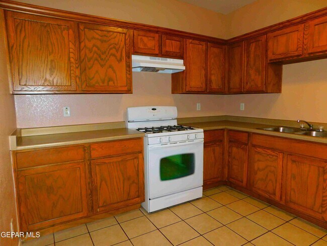 Building Photo - 11951 Diana Candia Ln