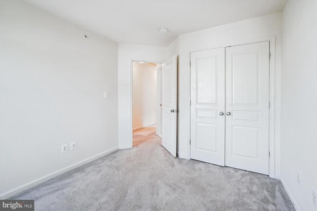 Building Photo - 12789 Lotte Dr
