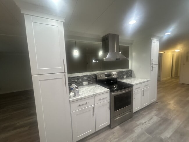 Building Photo - 8449 Moonlight Way