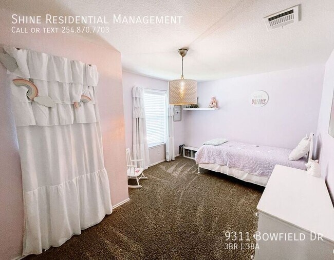 Building Photo - 9311 Bowfield Dr