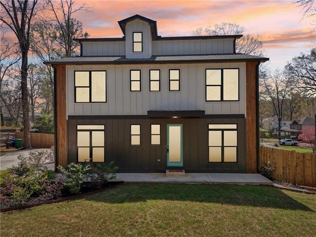 Building Photo - 3087 Alston Dr