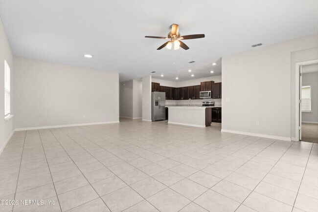 Building Photo - 5556 Kellar Cir