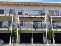 Building Photo - 129-191 Hilborn St