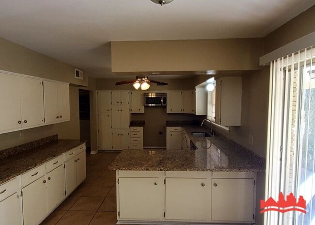 Building Photo - 1251 Singing Trees Dr