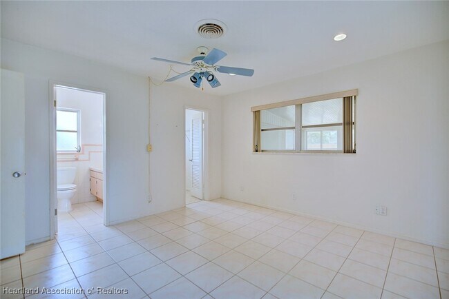 Building Photo - 33450 Grand Prix Dr