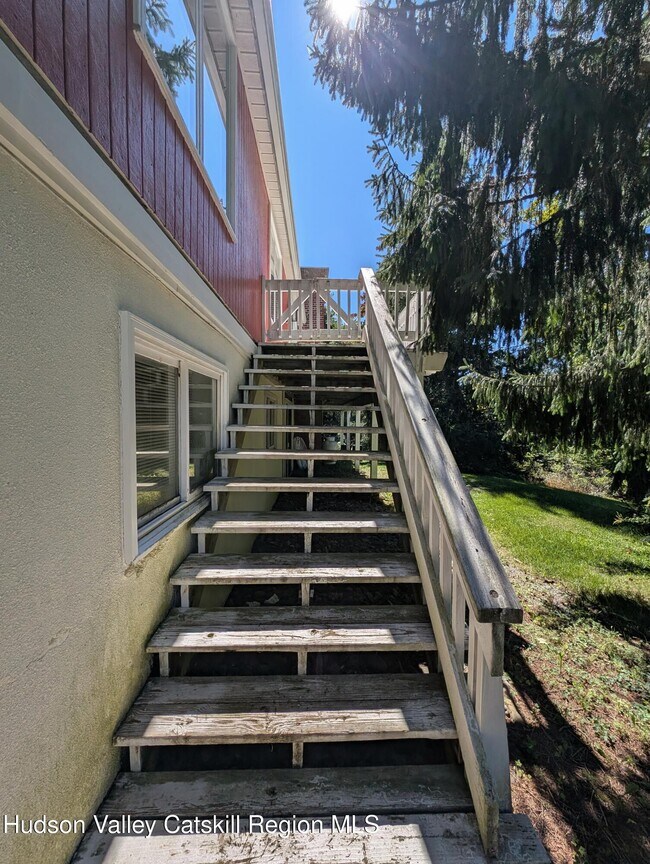 Building Photo - 860 County Rd 17