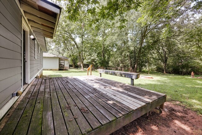 Building Photo - 175 Herman St