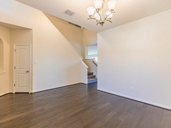 Building Photo - Spacious 4 Bedroom Home with 2 Car Garage in Boerne ISD