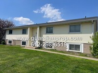 Building Photo - 2289 11th Ave E