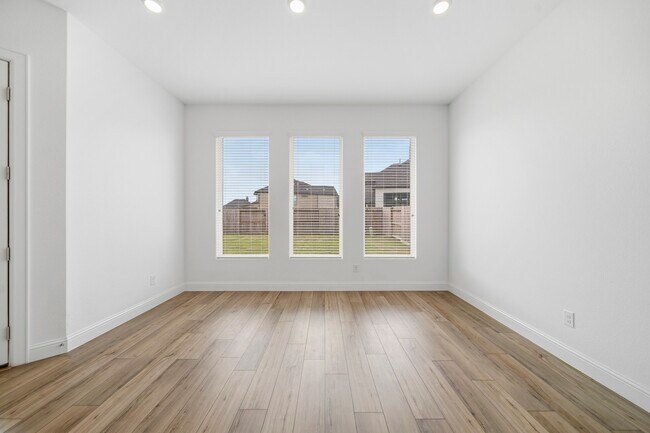 Building Photo - 4619 Sleepy Retreat Trl