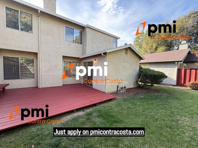 Building Photo - 974 Signal Ct