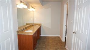 Building Photo - 117 Brittany Ct