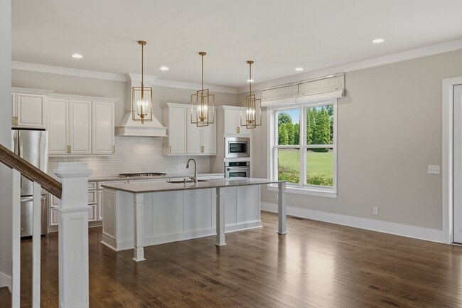 Building Photo - 3452 Stagecoach Dr