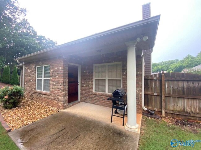 Building Photo - 105 Riparian Ct