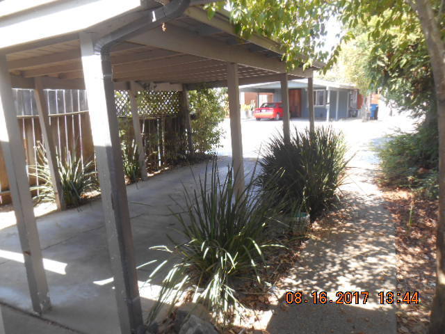 Primary Photo - 150 Scott St