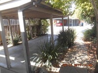 Building Photo - 150 Scott St