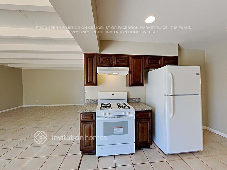 Building Photo - 8222 N 30th Dr