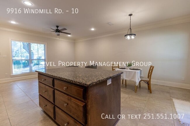 Building Photo - 9916 Windmill Rd