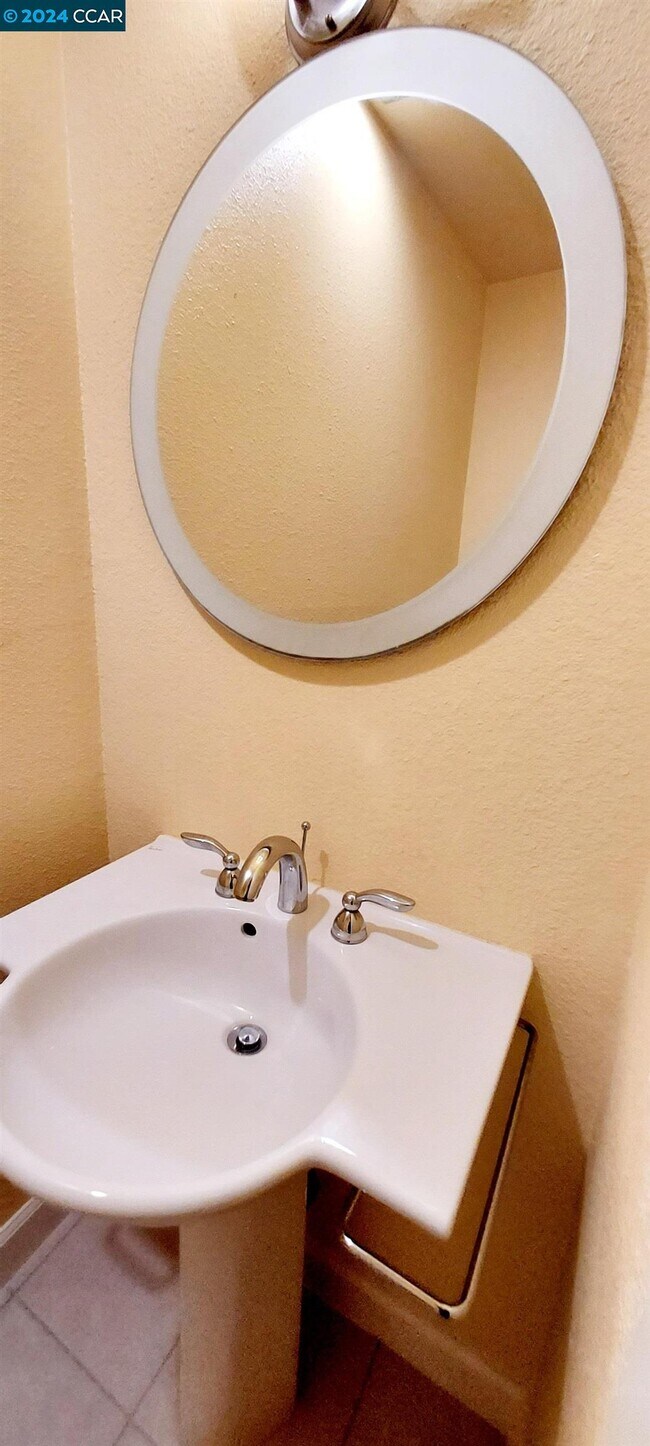 Building Photo - 3262 Marlene Dr