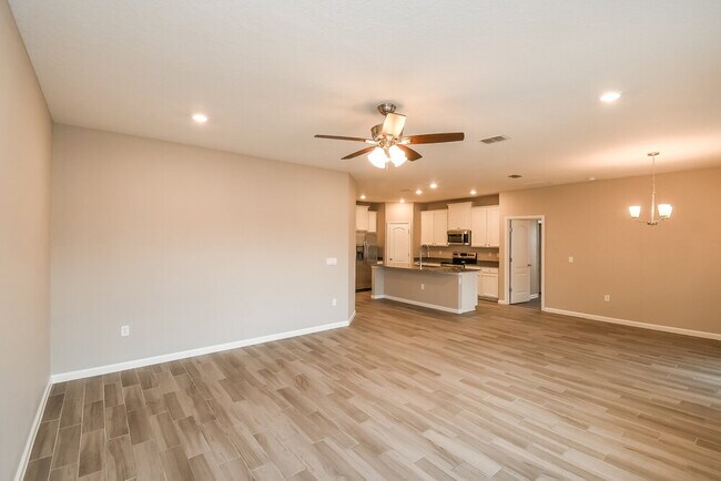 Building Photo - 7049 Bowers Creek Dr