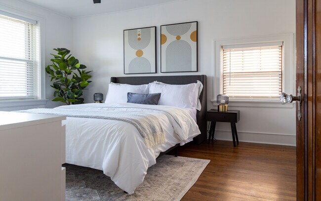 Building Photo - 5825 S Grand Blvd