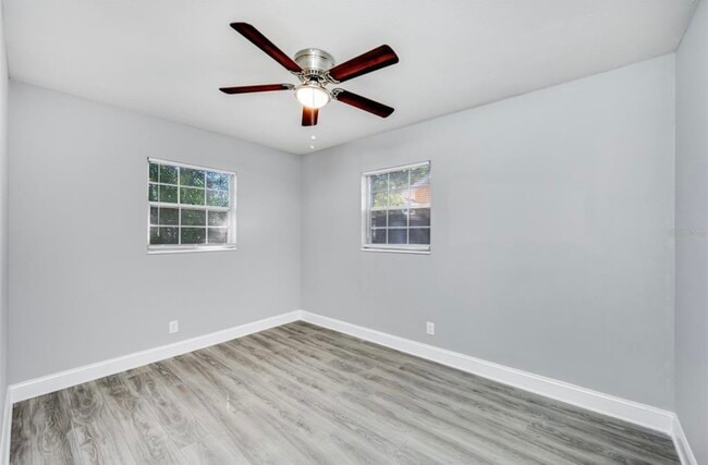 Building Photo - 3703 W Leila Ave